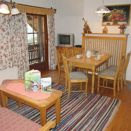 Forstnighof Farm stay *